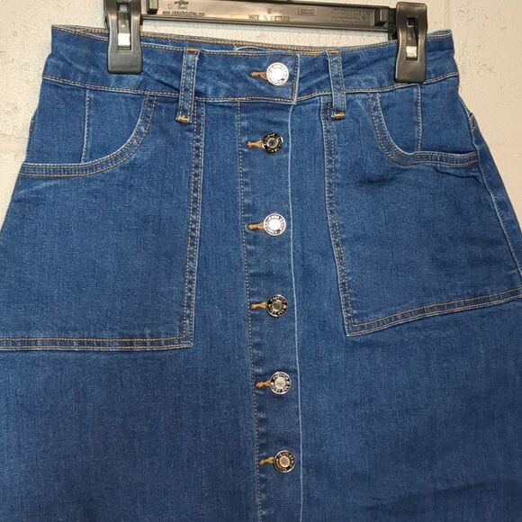 Women's Stretch High Waist Button Down Front Slit Midi Denim Skirt Size 4 NWOT - Picture 6 of 6